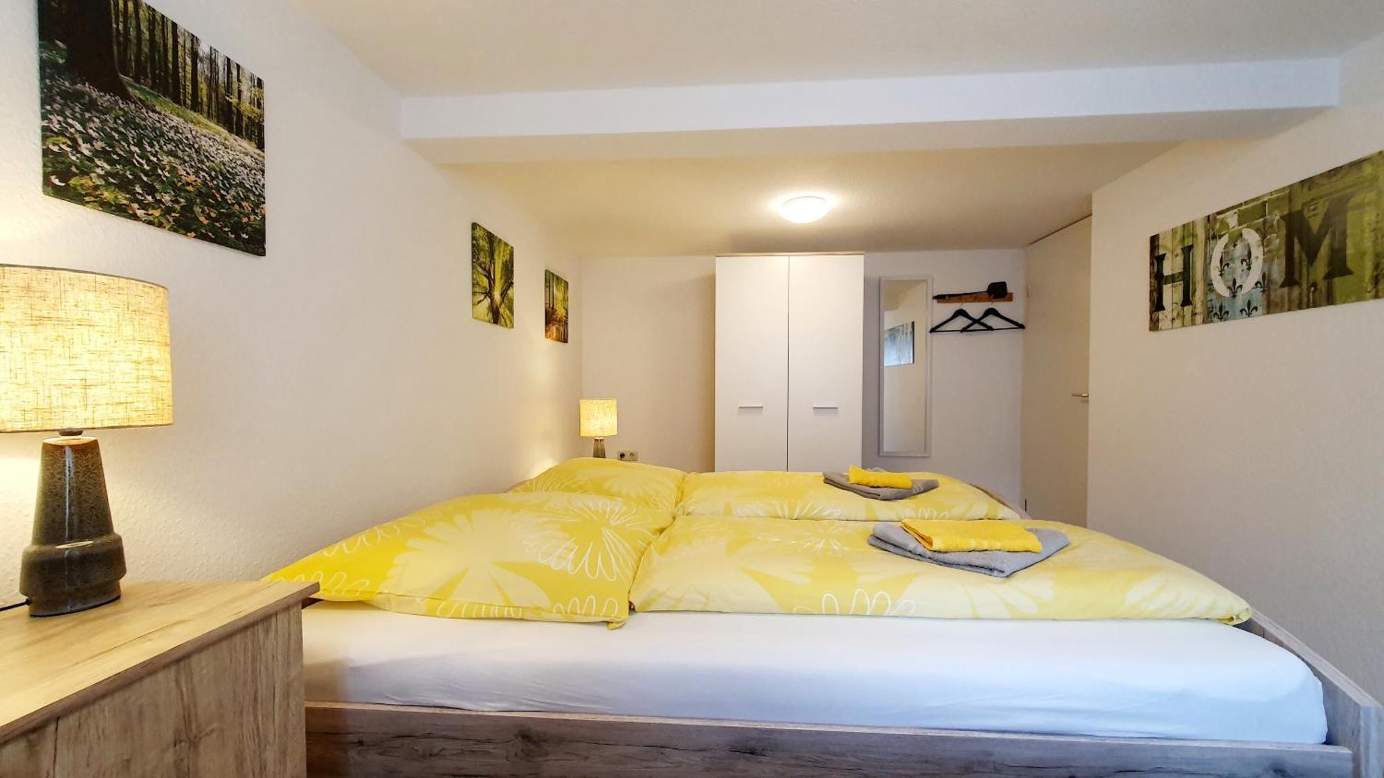 Apartment Gruener Fuerst Mit Sitzecke Im Innenhof & Naehe Park & Erdgeschoss Bad Muskau Eksteriør billede